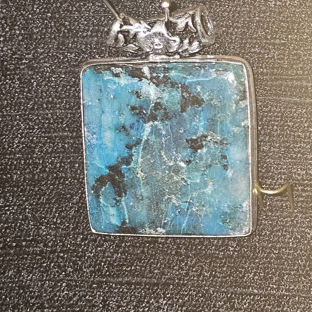 Turquoise Stone Square Pendant - Picture 7 of 7